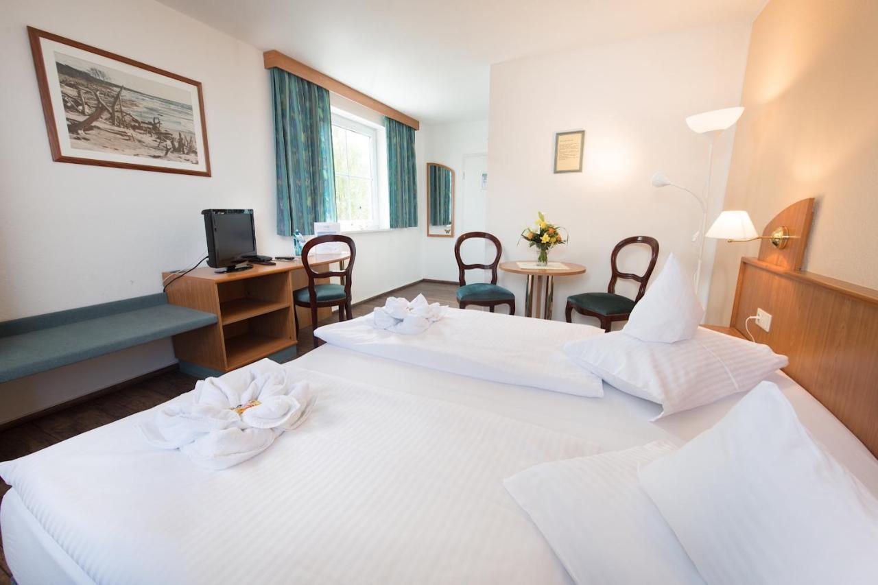 Hotel Ostseewoge Граал-Мюриц Екстериор снимка